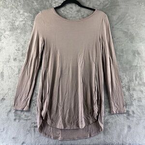 Old Navy T-Shirt Women's XS Light Mauve Pink Long Sleeve High Side Slit